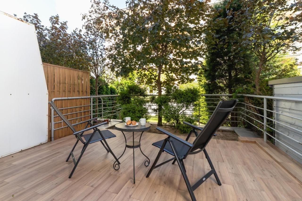 Pleasant Apartment With Terrace Cracow By Noclegi Renters 크라쿠프 외부 사진